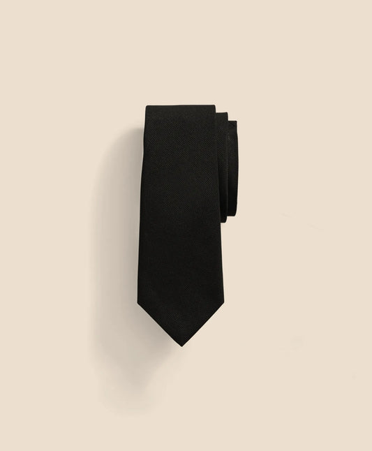 Boys Boys Silk Solid Tie - Brooks Brothers Near me
