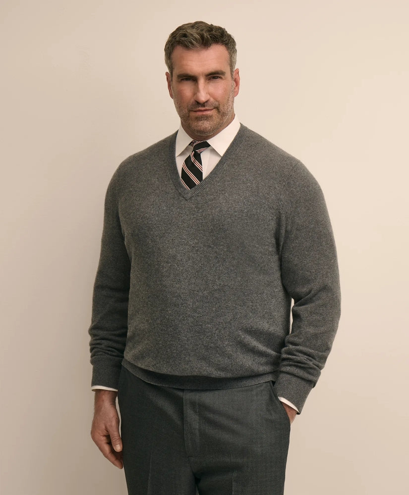 Men Big & Tall 3-Ply Cashmere V-Neck Sweater - Brooks Brothers Gift